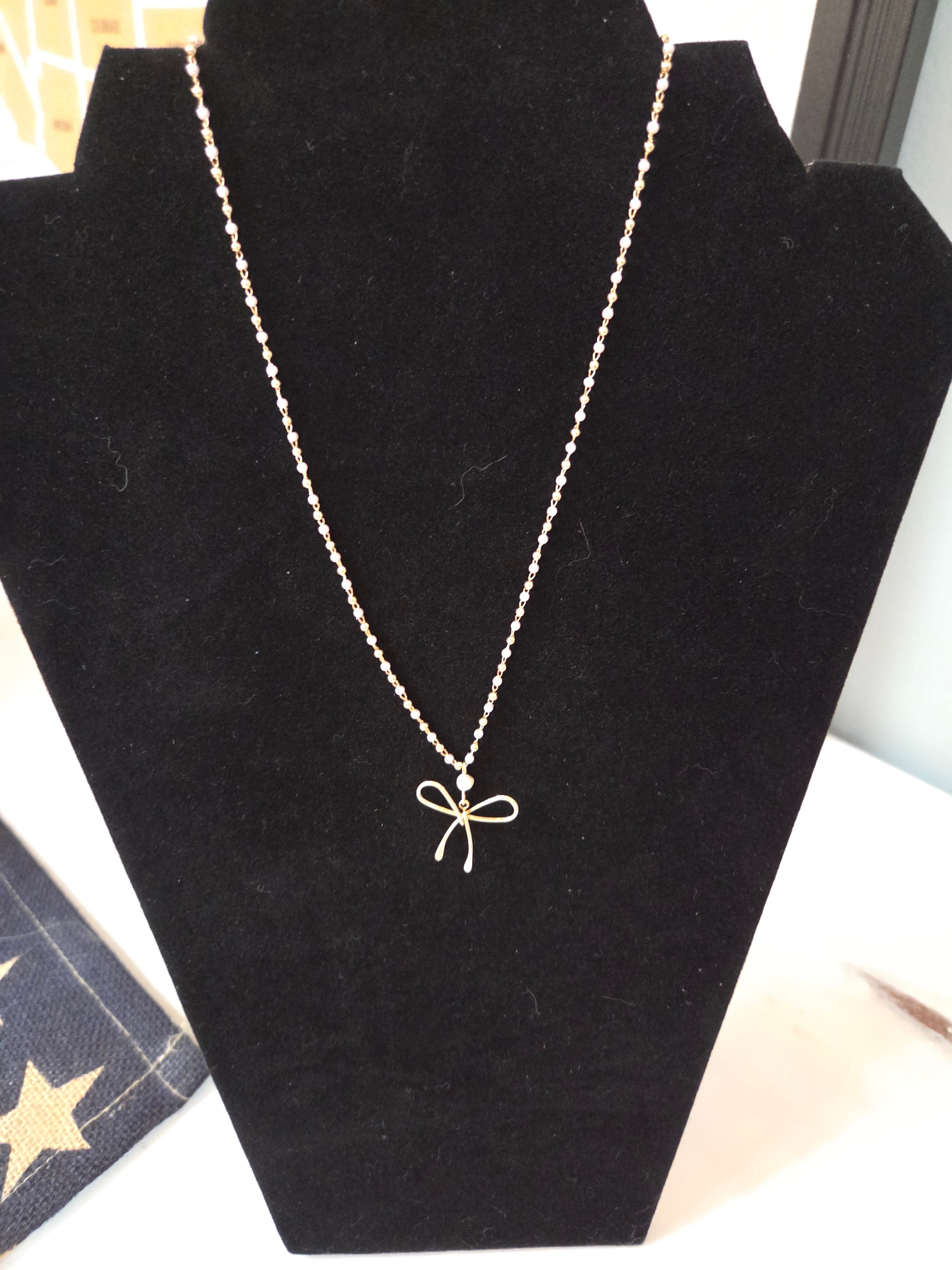 Bowtastic Necklace