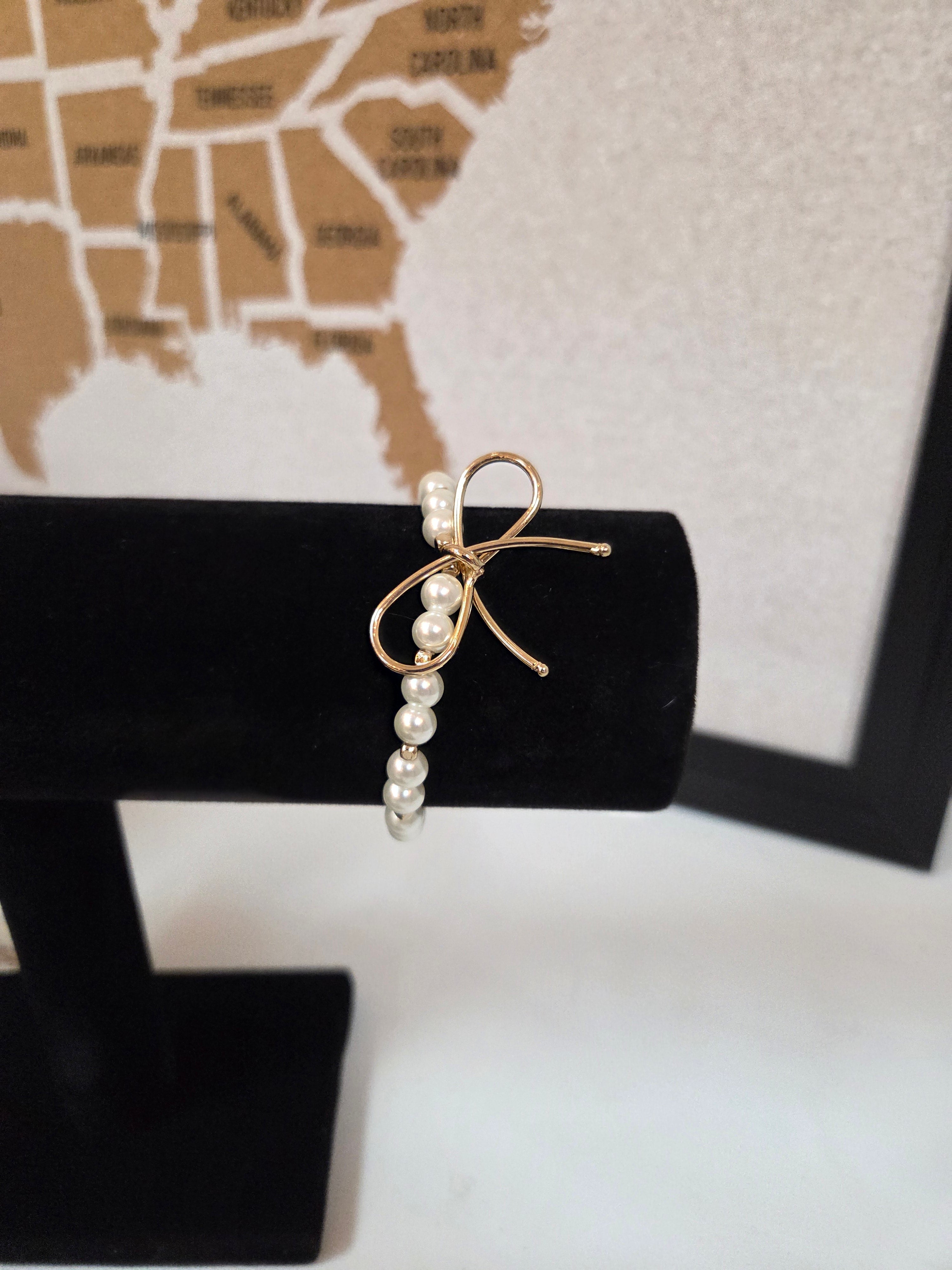 Bowtastic Bracelet