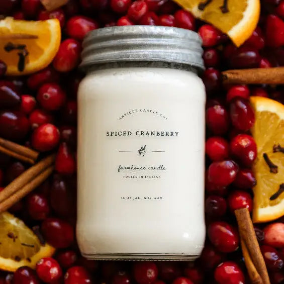 Antique Candle Company - Spiced Cranberry